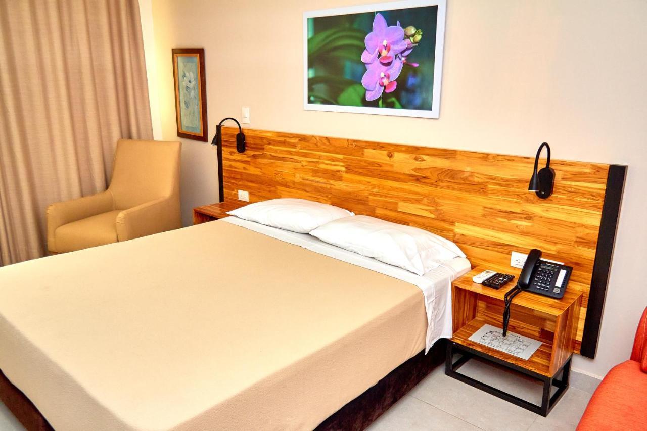 Hotel Torre Del Prado Barranquilla  Kültér fotó