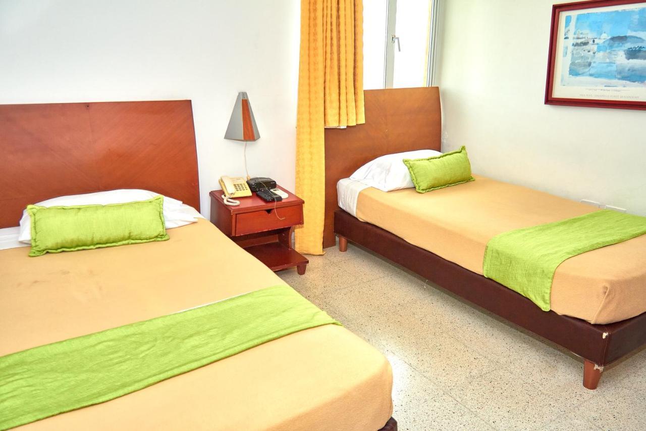 Hotel Torre Del Prado Barranquilla  Kültér fotó